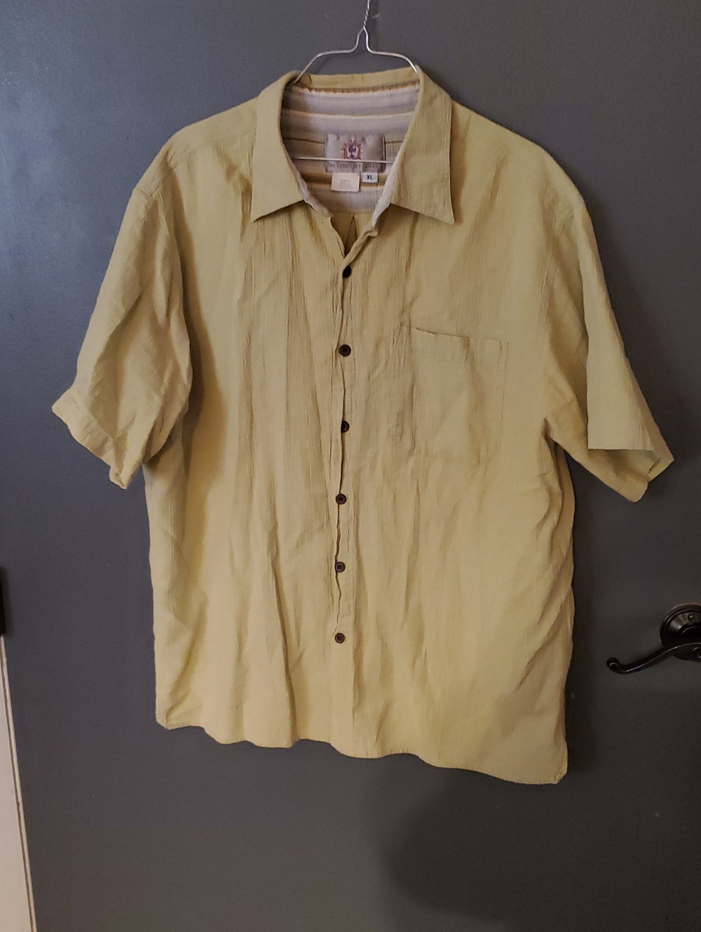The Territory Ahead Short-Sleeve Button-Down Shirt in Light Olive
